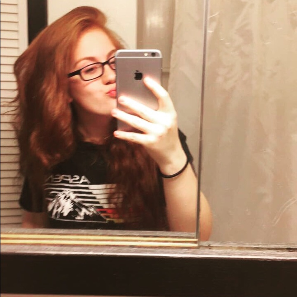 Meet your Posher, Anna